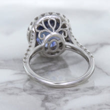 Load image into Gallery viewer, 7.86ct Oval Blue Sapphirewith diamond halo in 18K White Gold