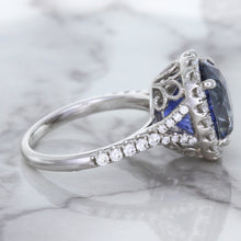 Load image into Gallery viewer, 7.86ct Oval Blue Sapphirewith diamond halo in 18K White Gold