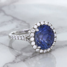 Load image into Gallery viewer, 7.86ct Oval Blue Sapphirewith diamond halo in 18K White Gold