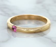 Load image into Gallery viewer, 0.10ct Round Pink Sapphire Ring in 14K Rose Gold