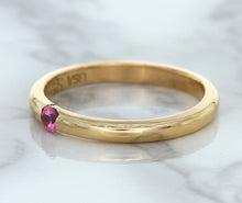 Load image into Gallery viewer, 0.10ct Round Pink Sapphire Ring in 14K Rose Gold
