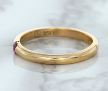 Load image into Gallery viewer, 0.10ct Round Pink Sapphire Ring in 14K Rose Gold
