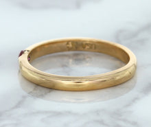 Load image into Gallery viewer, 0.10ct Round Pink Sapphire Ring in 14K Rose Gold