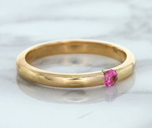 Load image into Gallery viewer, 0.10ct Round Pink Sapphire Ring in 14K Rose Gold