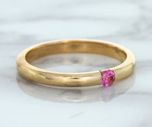Load image into Gallery viewer, 0.10ct Round Pink Sapphire Ring in 14K Rose Gold