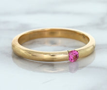 Load image into Gallery viewer, 0.10ct Round Pink Sapphire Ring in 14K Rose Gold