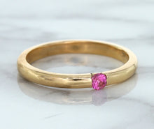 Load image into Gallery viewer, 0.10ct Round Pink Sapphire Ring in 14K Rose Gold