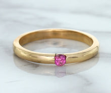 Load image into Gallery viewer, 0.10ct Round Pink Sapphire Ring in 14K Rose Gold