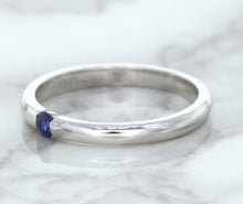 Load image into Gallery viewer, 0.10ct Round Blue Sapphire Ring in 18K White Gold