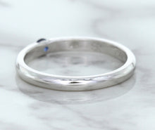 Load image into Gallery viewer, 0.10ct Round Blue Sapphire Ring in 18K White Gold