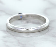 Load image into Gallery viewer, 0.10ct Round Blue Sapphire Ring in 18K White Gold