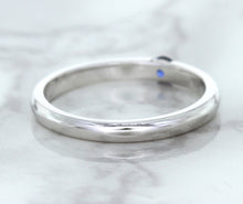 Load image into Gallery viewer, 0.10ct Round Blue Sapphire Ring in 18K White Gold