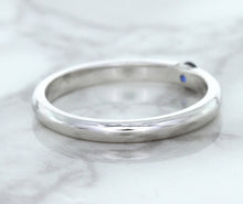 Load image into Gallery viewer, 0.10ct Round Blue Sapphire Ring in 18K White Gold