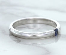 Load image into Gallery viewer, 0.10ct Round Blue Sapphire Ring in 18K White Gold