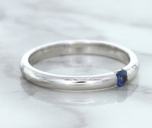 Load image into Gallery viewer, 0.10ct Round Blue Sapphire Ring in 18K White Gold