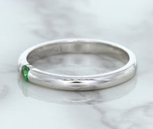 Load image into Gallery viewer, 0.10ct Round Tsavorite Ring in 18K White Gold