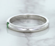 Load image into Gallery viewer, 0.10ct Round Tsavorite Ring in 18K White Gold