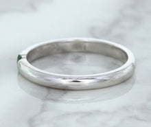Load image into Gallery viewer, 0.10ct Round Tsavorite Ring in 18K White Gold