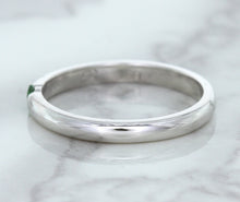 Load image into Gallery viewer, 0.10ct Round Tsavorite Ring in 18K White Gold