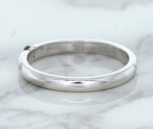 Load image into Gallery viewer, 0.10ct Round Tsavorite Ring in 18K White Gold