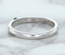 Load image into Gallery viewer, 0.10ct Round Tsavorite Ring in 18K White Gold