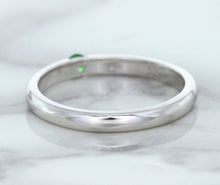 Load image into Gallery viewer, 0.10ct Round Tsavorite Ring in 18K White Gold