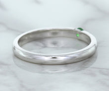 Load image into Gallery viewer, 0.10ct Round Tsavorite Ring in 18K White Gold