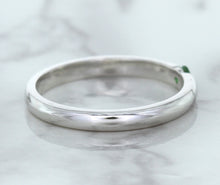 Load image into Gallery viewer, 0.10ct Round Tsavorite Ring in 18K White Gold