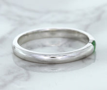 Load image into Gallery viewer, 0.10ct Round Tsavorite Ring in 18K White Gold