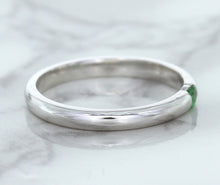 Load image into Gallery viewer, 0.10ct Round Tsavorite Ring in 18K White Gold