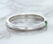 Load image into Gallery viewer, 0.10ct Round Tsavorite Ring in 18K White Gold