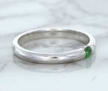 Load image into Gallery viewer, 0.10ct Round Tsavorite Ring in 18K White Gold