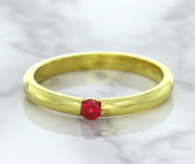 Load image into Gallery viewer, 0.10ct Round Ruby Ring in 18K Yellow Gold