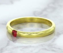 Load image into Gallery viewer, 0.10ct Round Ruby Ring in 18K Yellow Gold