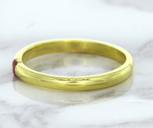 Load image into Gallery viewer, 0.10ct Round Ruby Ring in 18K Yellow Gold