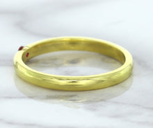 Load image into Gallery viewer, 0.10ct Round Ruby Ring in 18K Yellow Gold