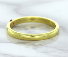 Load image into Gallery viewer, 0.10ct Round Ruby Ring in 18K Yellow Gold