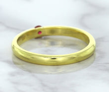 Load image into Gallery viewer, 0.10ct Round Ruby Ring in 18K Yellow Gold