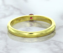 Load image into Gallery viewer, 0.10ct Round Ruby Ring in 18K Yellow Gold