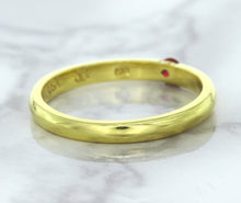 Load image into Gallery viewer, 0.10ct Round Ruby Ring in 18K Yellow Gold
