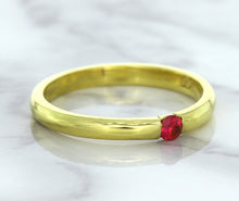 Load image into Gallery viewer, 0.10ct Round Ruby Ring in 18K Yellow Gold