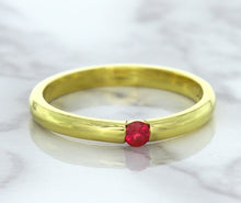 Load image into Gallery viewer, 0.10ct Round Ruby Ring in 18K Yellow Gold