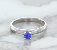 Load image into Gallery viewer, 0.28ct Round Blue Sapphire Ring in 14K White Gold