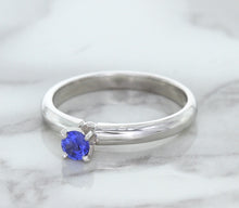 Load image into Gallery viewer, 0.28ct Round Blue Sapphire Ring in 14K White Gold