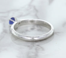 Load image into Gallery viewer, 0.28ct Round Blue Sapphire Ring in 14K White Gold