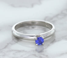 Load image into Gallery viewer, 0.28ct Round Blue Sapphire Ring in 14K White Gold