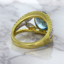 Load image into Gallery viewer, 5.29ct Oval Blue Zircon Ring with Diamond Accents in 18K Yellow Gold
