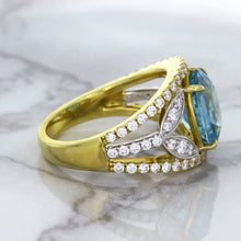 Load image into Gallery viewer, 5.29ct Oval Blue Zircon Ring with Diamond Accents in 18K Yellow Gold