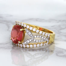 Load image into Gallery viewer, 2.31ct Oval Spinel Ring with Diamond Accents in 18K Rose Gold