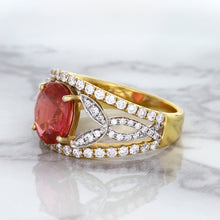 Load image into Gallery viewer, 2.31ct Oval Spinel Ring with Diamond Accents in 18K Rose Gold